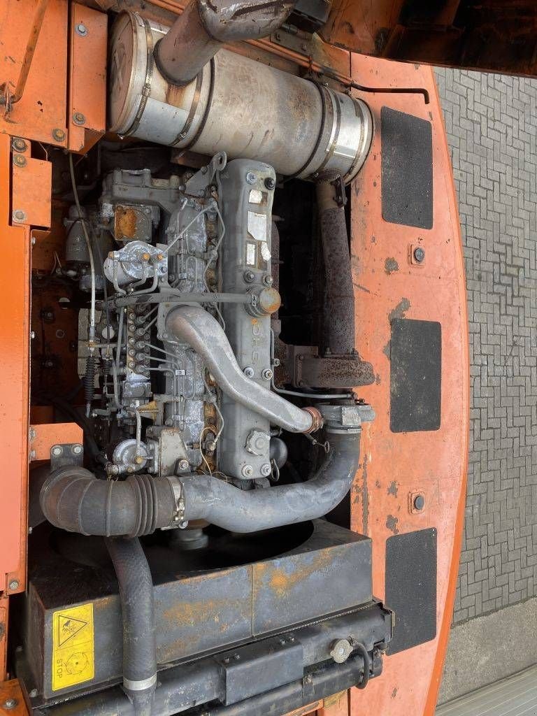 Kettenbagger del tipo Hitachi EX 355, Gebrauchtmaschine en Roosendaal (Imagen 11)