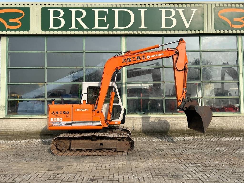 Kettenbagger van het type Hitachi EX 60, Gebrauchtmaschine in Roosendaal (Foto 2)