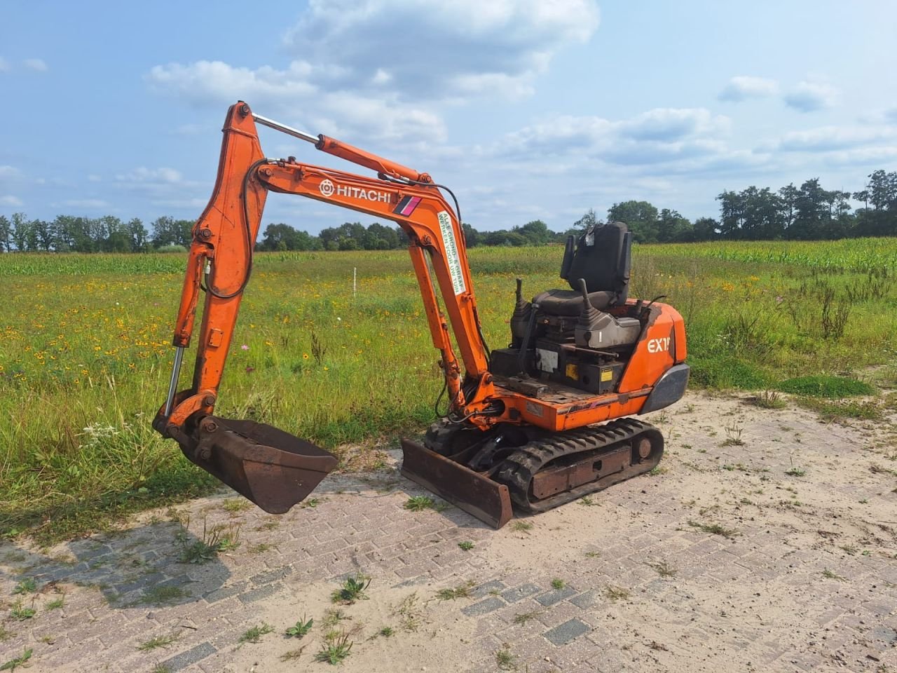 Kettenbagger typu Hitachi EX15, Gebrauchtmaschine w Veessen (Zdjęcie 5)