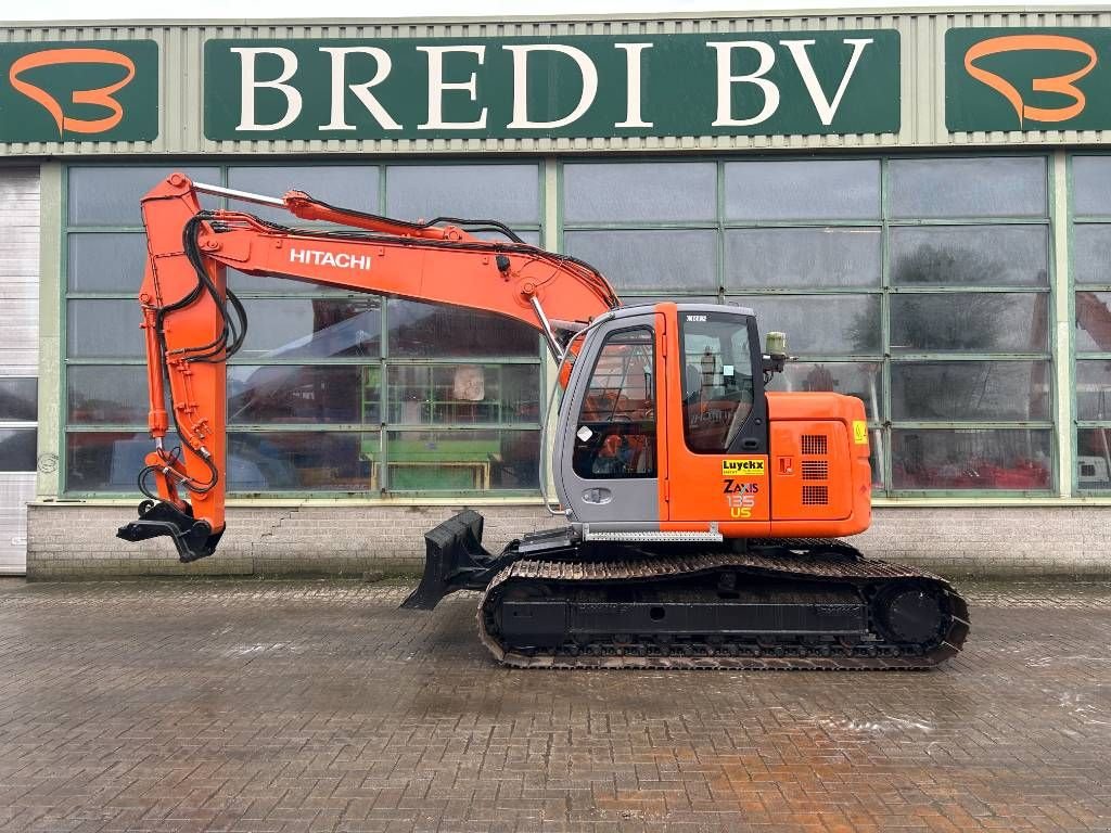 Kettenbagger du type Hitachi Zaxis 135 US, Gebrauchtmaschine en Roosendaal (Photo 1)