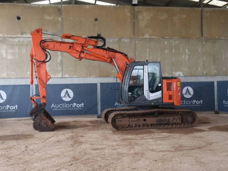 Kettenbagger Türe ait Hitachi ZAXIS 135 US, Gebrauchtmaschine içinde Antwerpen (resim 1)