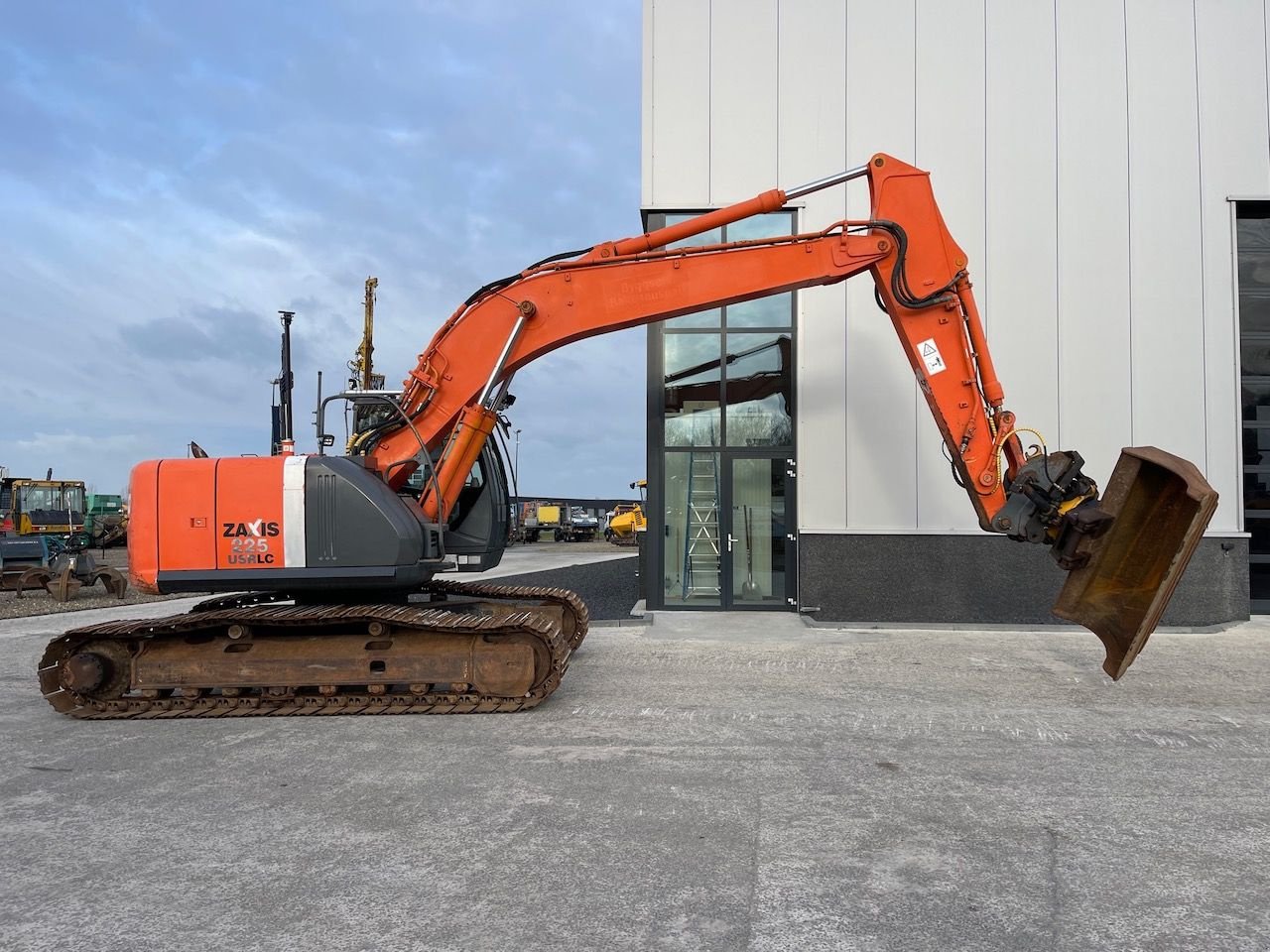 Kettenbagger Türe ait Hitachi Zaxis 225 USR LC-3, Gebrauchtmaschine içinde Holten (resim 4)