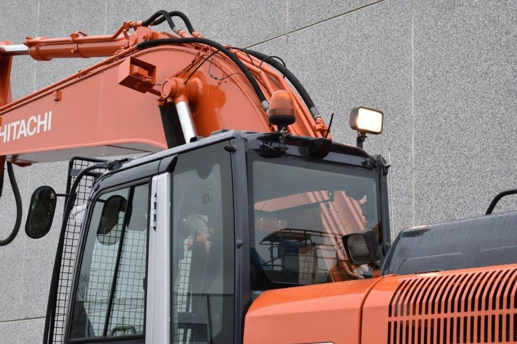 Kettenbagger typu Hitachi Zaxis 280LC, Gebrauchtmaschine w Antwerpen (Zdjęcie 8)