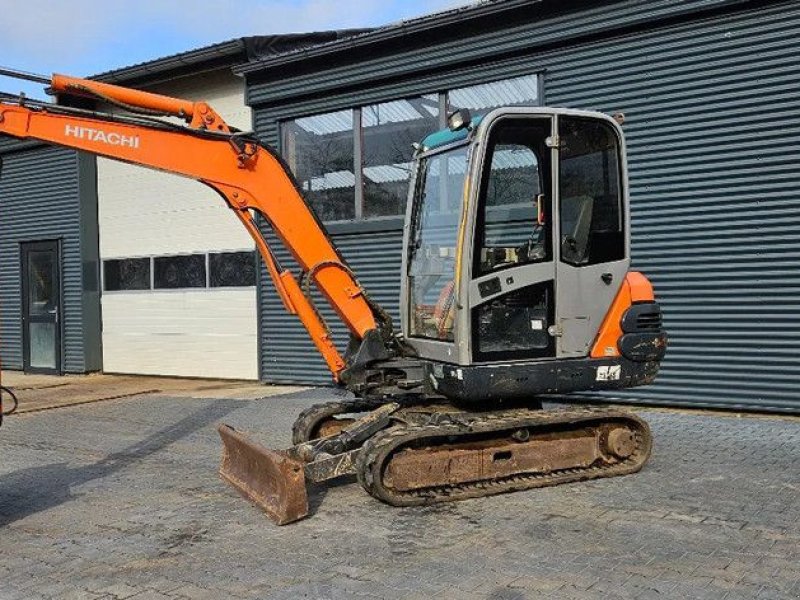 Kettenbagger del tipo Hitachi Zaxis 35, Gebrauchtmaschine In Scharsterbrug