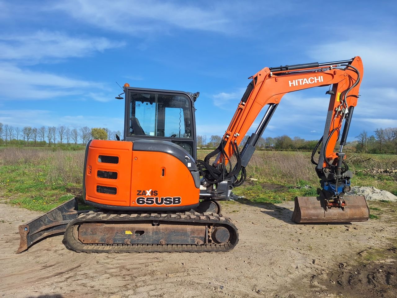 Kettenbagger типа Hitachi Zaxis 65 USB, Gebrauchtmaschine в Veessen (Фотография 4)