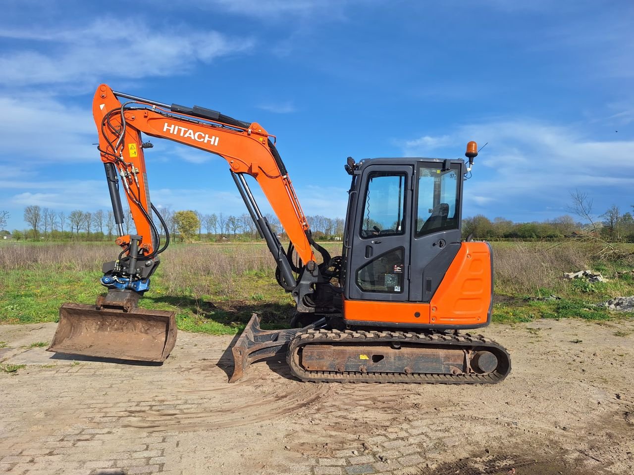 Kettenbagger типа Hitachi Zaxis 65 USB, Gebrauchtmaschine в Veessen (Фотография 8)