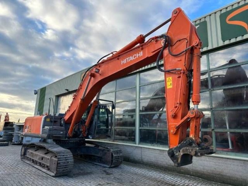 Kettenbagger van het type Hitachi Zaxis, Gebrauchtmaschine in Roosendaal (Foto 4)