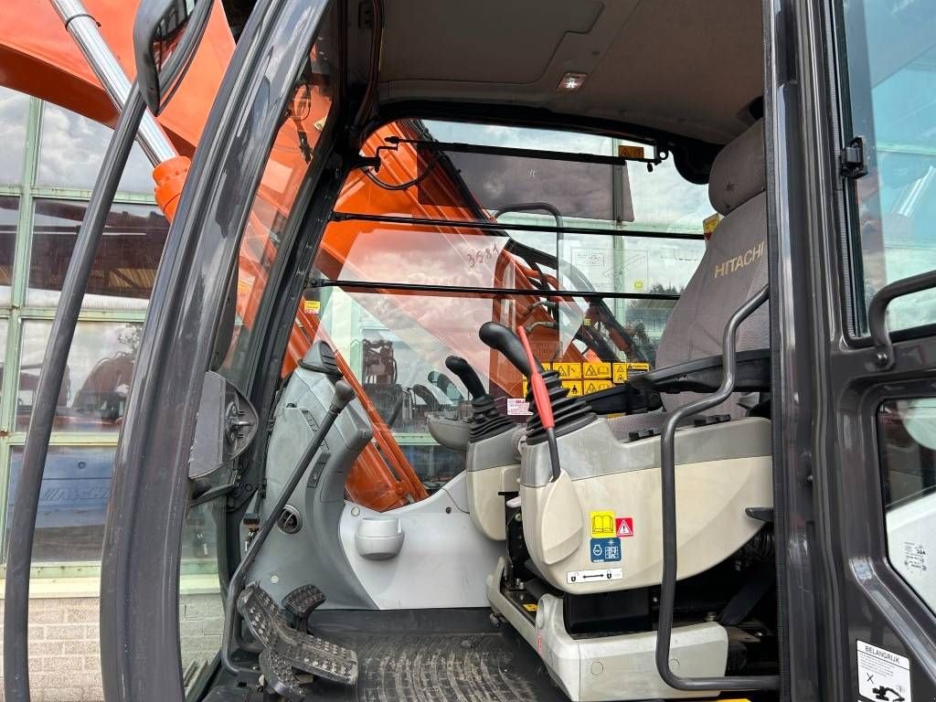 Kettenbagger typu Hitachi Zaxis, Gebrauchtmaschine v Roosendaal (Obrázok 9)