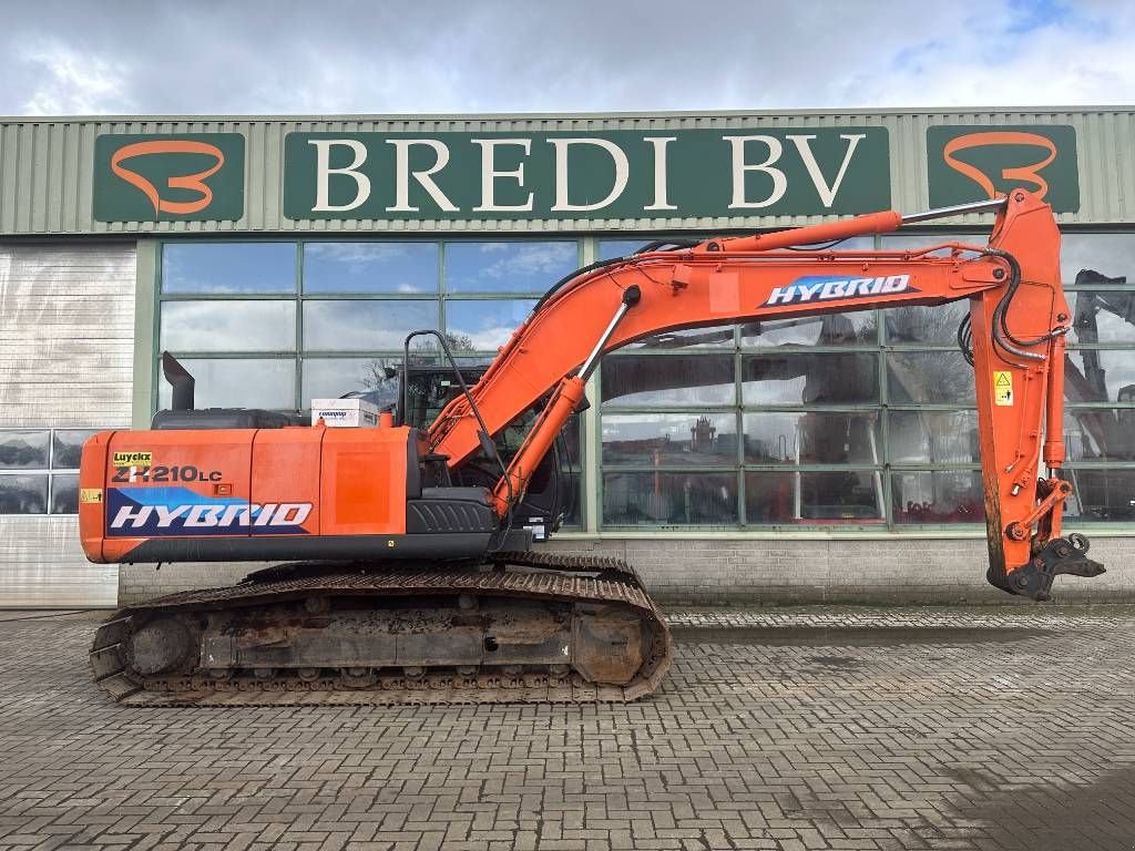 Kettenbagger del tipo Hitachi ZH 210 LC-5 B, Gebrauchtmaschine In Roosendaal (Immagine 3)