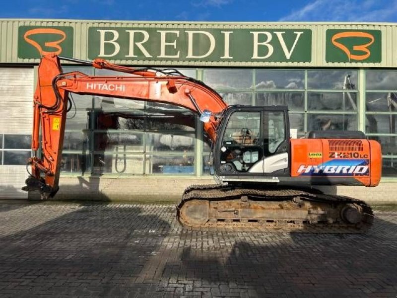 Kettenbagger des Typs Hitachi ZH 210 LC-5 B, Gebrauchtmaschine in Roosendaal (Bild 1)