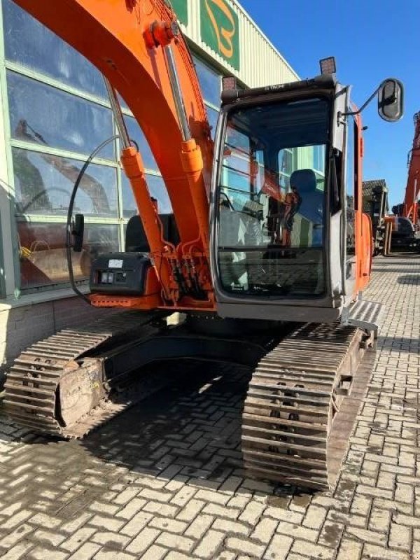 Kettenbagger van het type Hitachi ZX 130, Gebrauchtmaschine in Roosendaal (Foto 5)