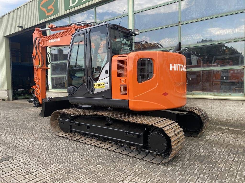 Kettenbagger typu Hitachi ZX 135 US 5-B, Gebrauchtmaschine w Roosendaal (Zdjęcie 4)