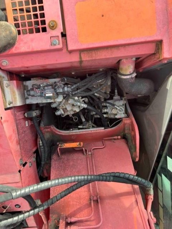 Kettenbagger des Typs Hitachi ZX 135 US, Gebrauchtmaschine in Roosendaal (Bild 11)