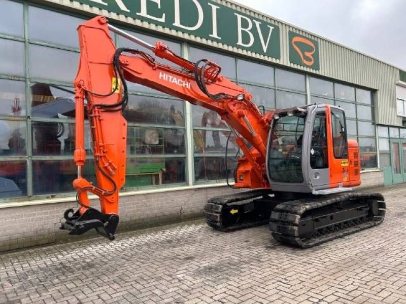 Kettenbagger типа Hitachi ZX 135 US, Gebrauchtmaschine в Roosendaal (Фотография 3)