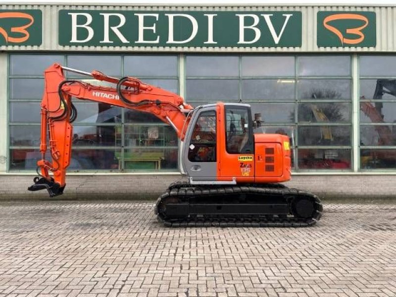 Kettenbagger des Typs Hitachi ZX 135 US, Gebrauchtmaschine in Roosendaal (Bild 1)