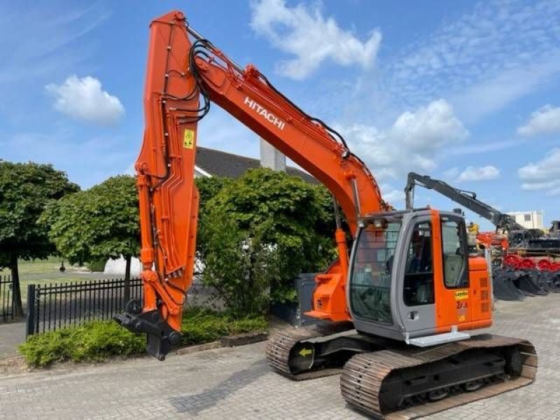 Kettenbagger typu Hitachi ZX 135 US, Gebrauchtmaschine w Roosendaal (Zdjęcie 3)