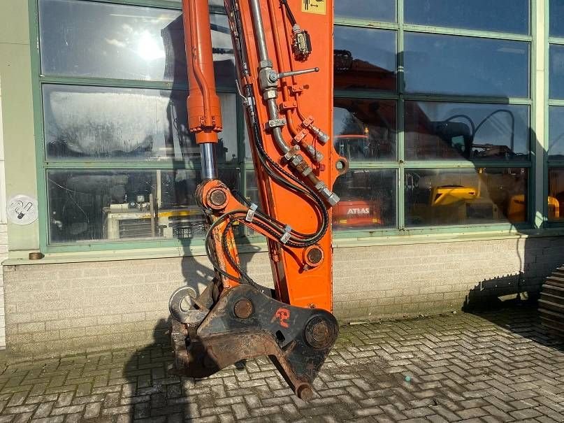 Kettenbagger typu Hitachi ZX 160 LC, Gebrauchtmaschine w Roosendaal (Zdjęcie 4)