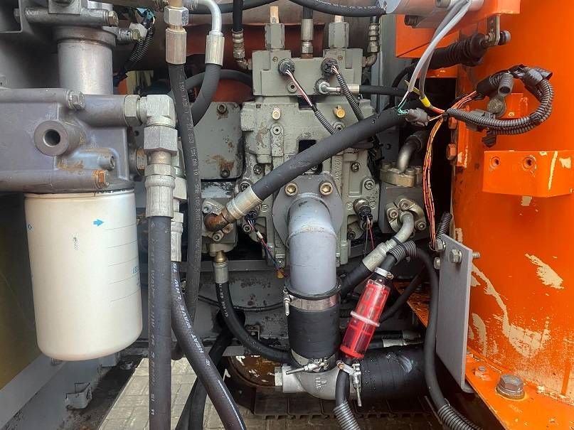 Kettenbagger tipa Hitachi ZX 160 LC, Gebrauchtmaschine u Roosendaal (Slika 9)