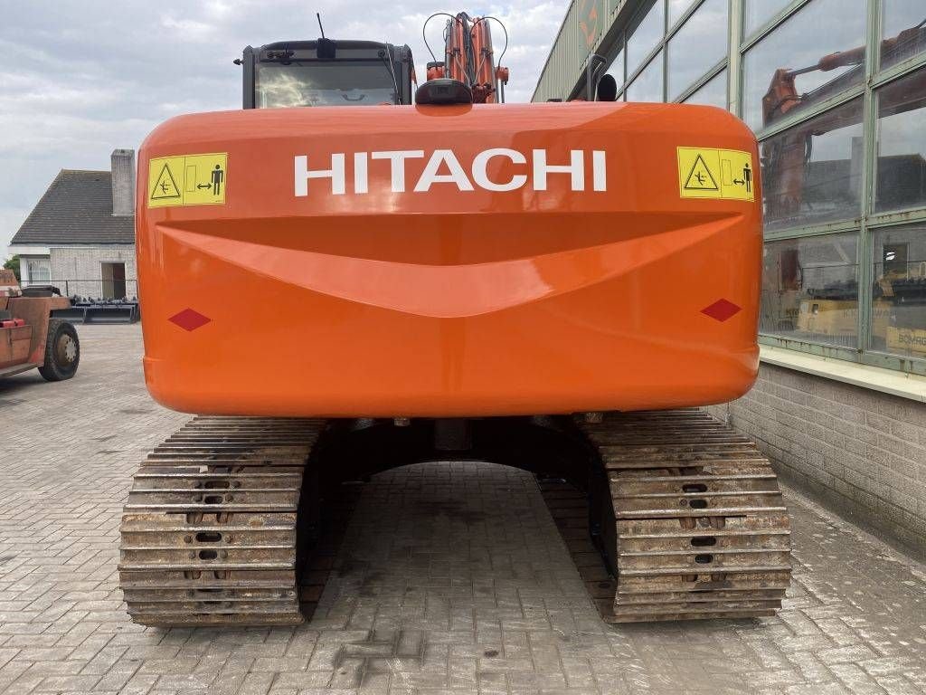 Kettenbagger typu Hitachi ZX 180 LC N-3, Gebrauchtmaschine w Roosendaal (Zdjęcie 5)