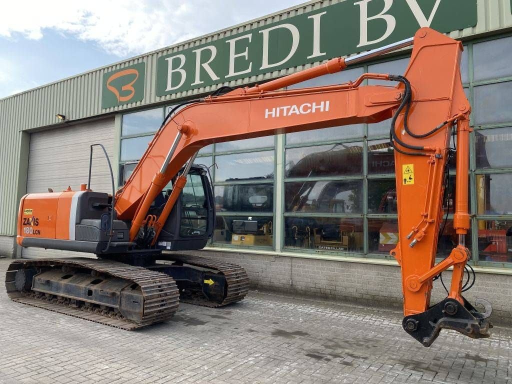 Kettenbagger del tipo Hitachi ZX 180 LC N-3, Gebrauchtmaschine en Roosendaal (Imagen 3)