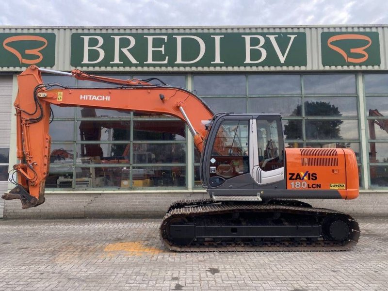 Kettenbagger del tipo Hitachi ZX 180 LC N-3, Gebrauchtmaschine en Roosendaal