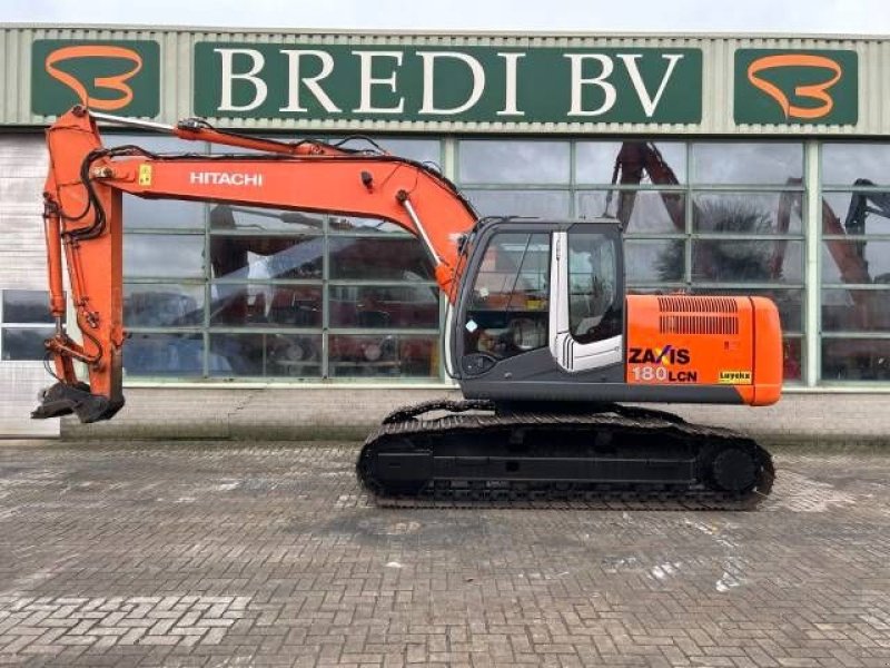 Kettenbagger van het type Hitachi ZX 180 LC N-3, Gebrauchtmaschine in Roosendaal