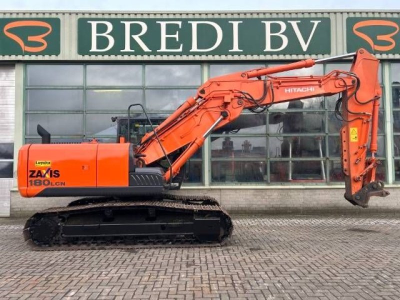 Kettenbagger typu Hitachi ZX 180 LC N-5 B, Gebrauchtmaschine w Roosendaal (Zdjęcie 2)