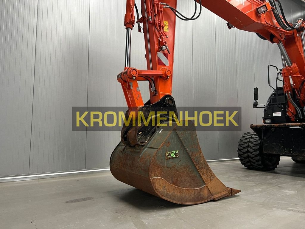 Kettenbagger des Typs Hitachi ZX 190 W-6, Gebrauchtmaschine in Apeldoorn (Bild 9)