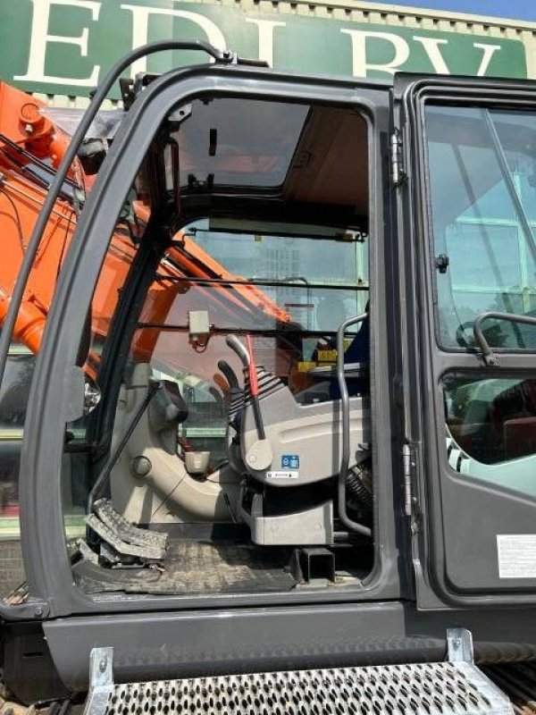 Kettenbagger typu Hitachi ZX 210 LC-3, Gebrauchtmaschine w Roosendaal (Zdjęcie 8)