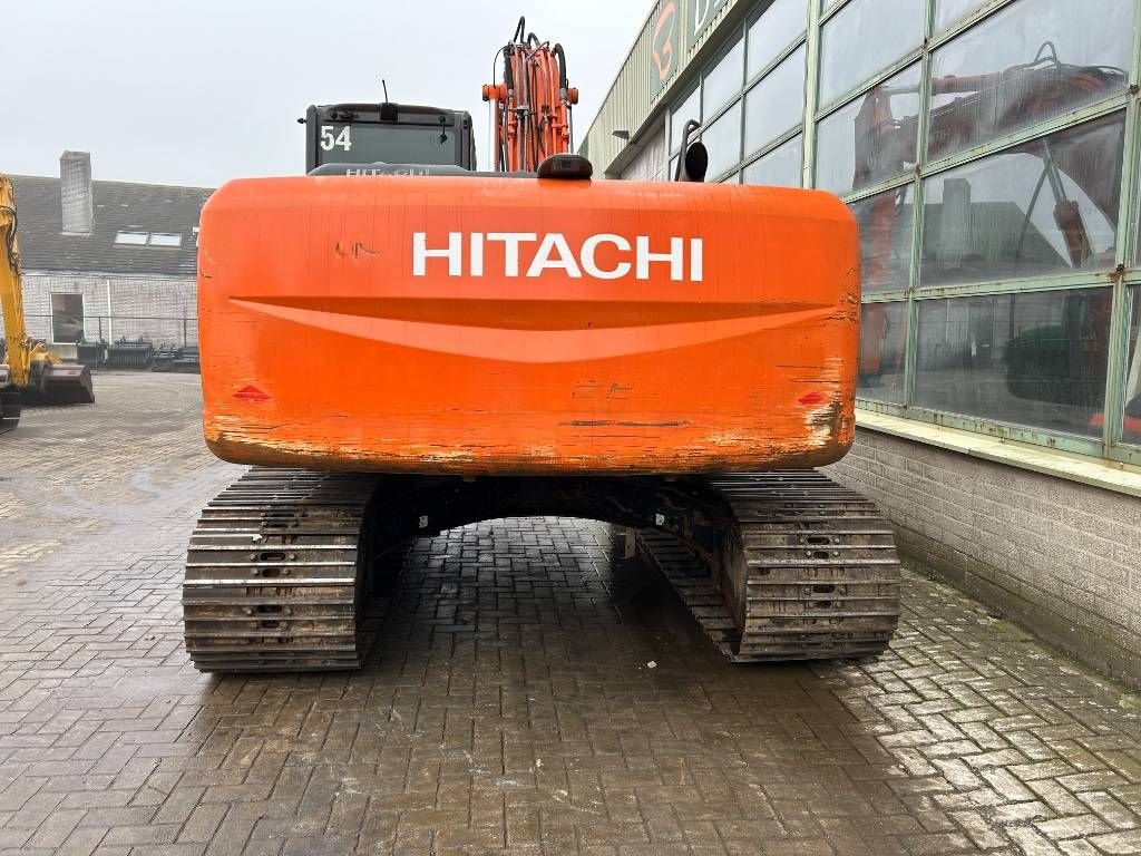 Kettenbagger Türe ait Hitachi ZX 210 LC-3, Gebrauchtmaschine içinde Roosendaal (resim 9)