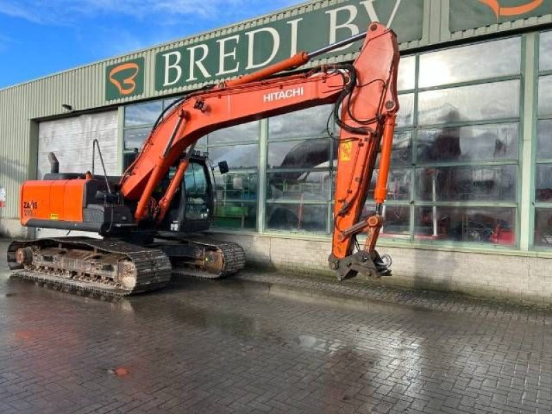 Kettenbagger du type Hitachi ZX 210 LC-5 B, Gebrauchtmaschine en Roosendaal (Photo 5)