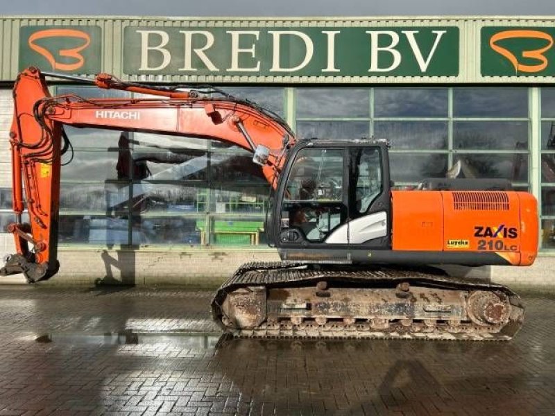 Kettenbagger van het type Hitachi ZX 210 LC-5 B, Gebrauchtmaschine in Roosendaal (Foto 1)