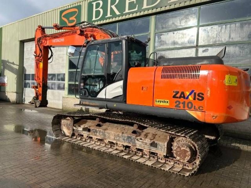 Kettenbagger des Typs Hitachi ZX 210 LC-5 B, Gebrauchtmaschine in Roosendaal (Bild 4)