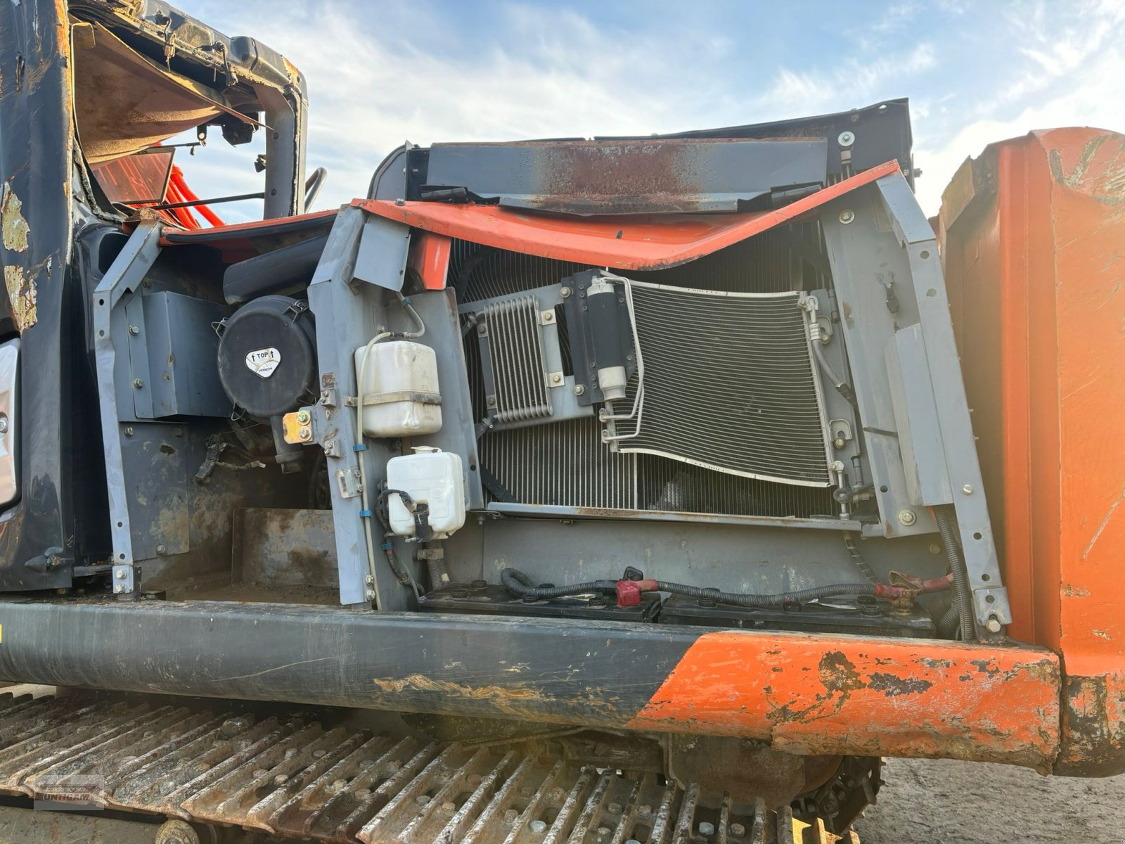 Kettenbagger typu Hitachi ZX 210 LCN-5B Unfallschaden, Gebrauchtmaschine v Deutsch - Goritz (Obrázok 9)