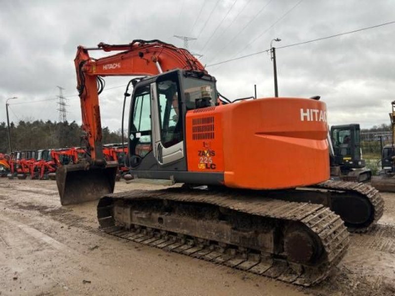 Kettenbagger tip Hitachi ZX 225 US LC-3, Gebrauchtmaschine in MOL (Poză 3)