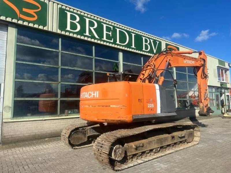 Kettenbagger van het type Hitachi ZX 225 USR LC-3, Gebrauchtmaschine in Roosendaal (Foto 5)