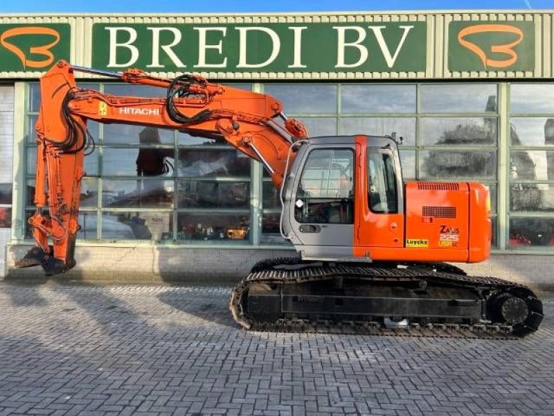 Kettenbagger Türe ait Hitachi ZX 225 USR LC, Gebrauchtmaschine içinde Roosendaal (resim 1)