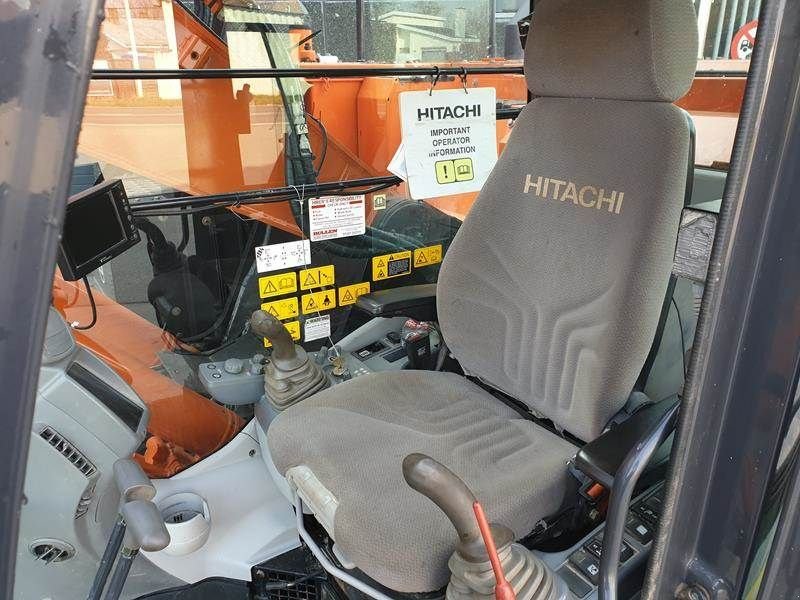 Kettenbagger Türe ait Hitachi ZX 225 USRLC - 5B, Gebrauchtmaschine içinde Waregem (resim 9)