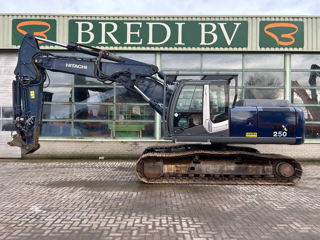 Kettenbagger del tipo Hitachi ZX 250 LC-3, Gebrauchtmaschine en Roosendaal (Imagen 1)