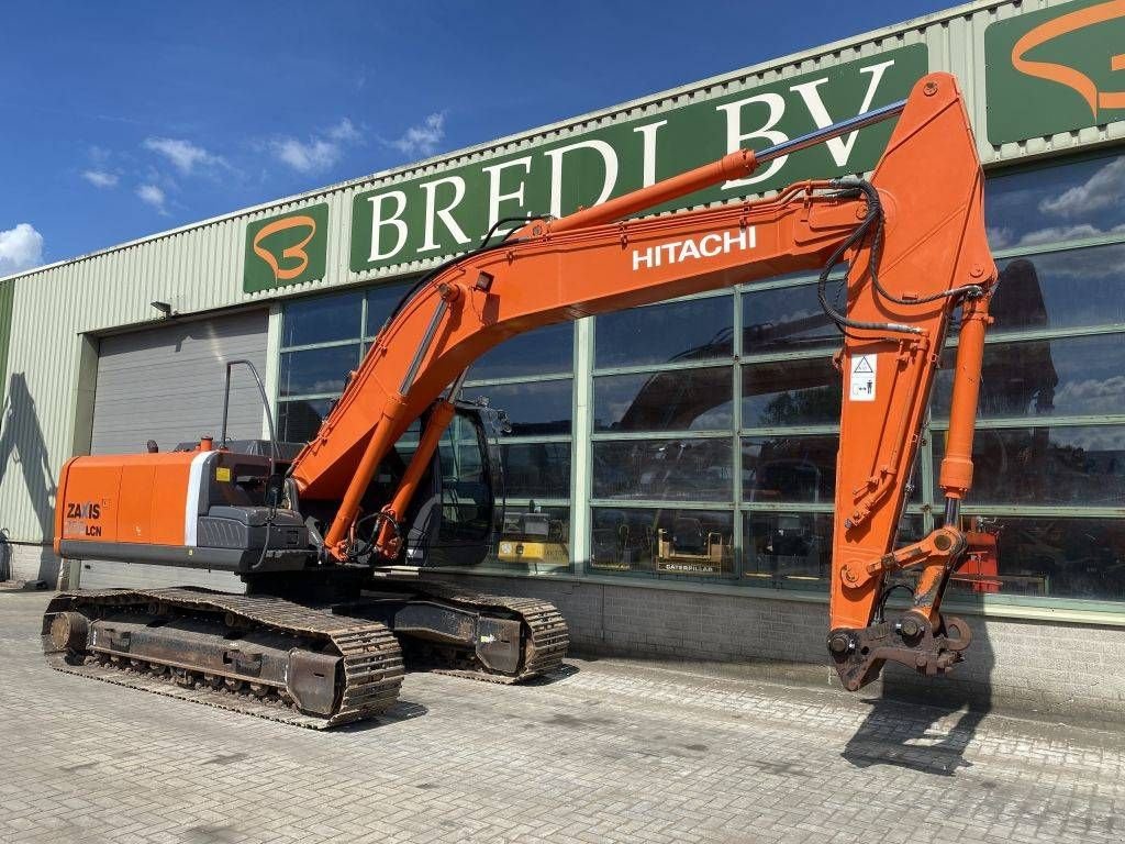 Kettenbagger a típus Hitachi ZX 250 LC-3, Gebrauchtmaschine ekkor: Roosendaal (Kép 5)