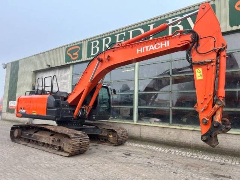 Kettenbagger Türe ait Hitachi ZX 250 LC-6, Gebrauchtmaschine içinde Roosendaal (resim 3)