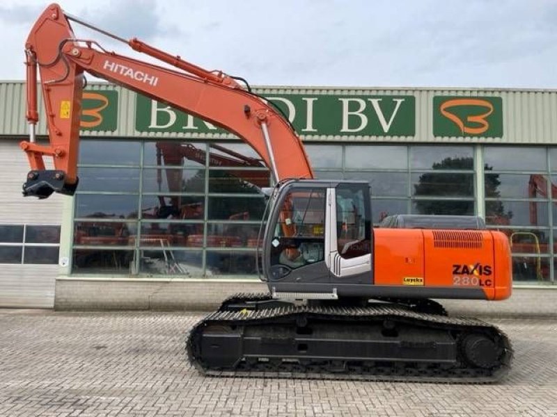 Kettenbagger of the type Hitachi ZX 280 LC-3, Gebrauchtmaschine in Roosendaal (Picture 1)