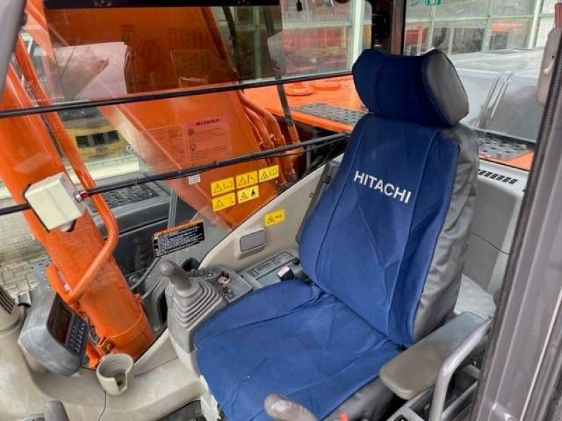 Kettenbagger a típus Hitachi ZX 280 LC-3, Gebrauchtmaschine ekkor: Roosendaal (Kép 9)