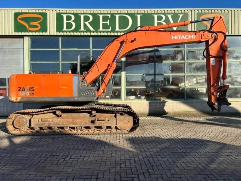 Kettenbagger du type Hitachi ZX 280 LC-3, Gebrauchtmaschine en Roosendaal (Photo 2)