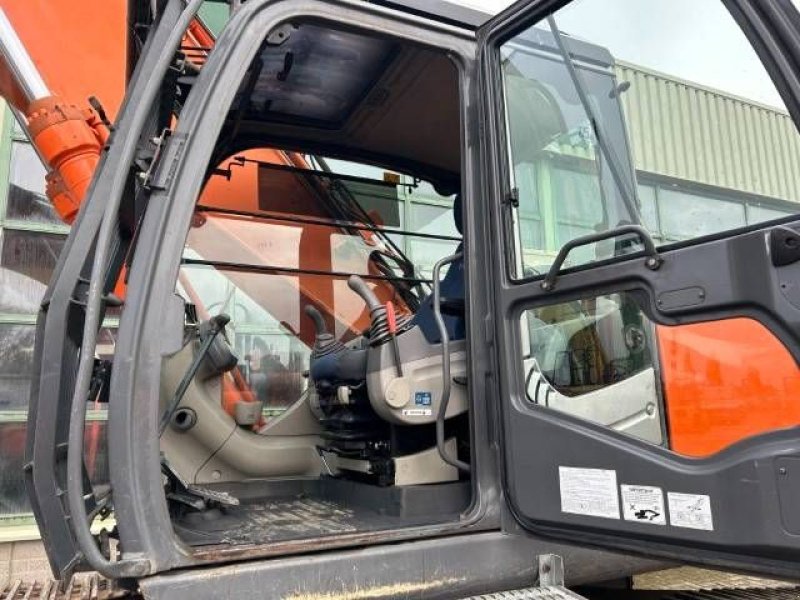 Kettenbagger del tipo Hitachi ZX 350 LC-3, Gebrauchtmaschine en Roosendaal (Imagen 8)