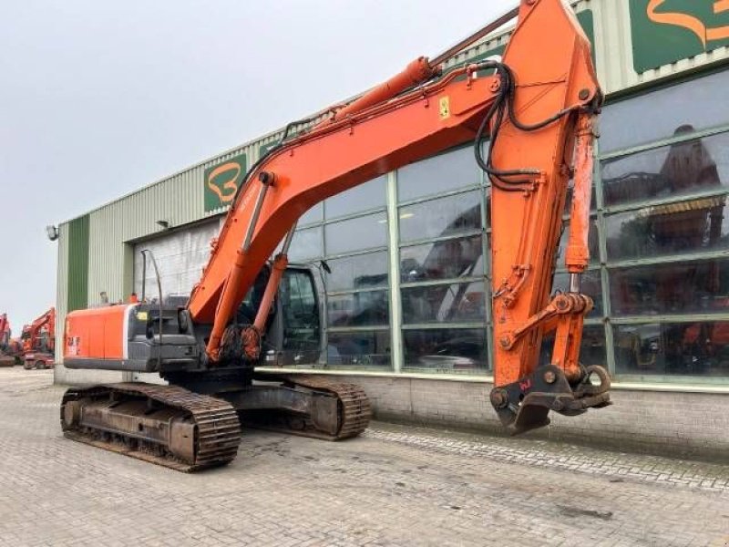 Kettenbagger du type Hitachi ZX 350 LC-3, Gebrauchtmaschine en Roosendaal (Photo 3)