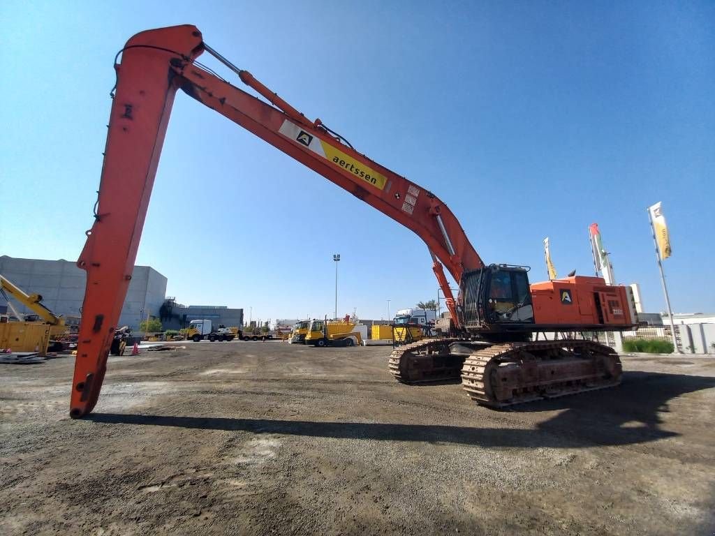 Kettenbagger tipa Hitachi ZX 870-5G (21m Longreach - Abu Dhabi), Gebrauchtmaschine u Stabroek (Slika 1)