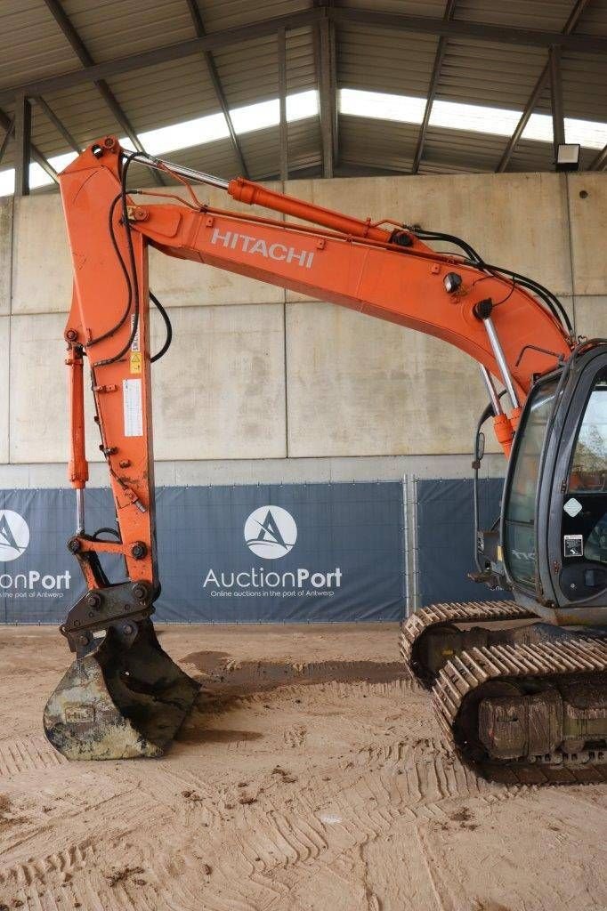 Kettenbagger Türe ait Hitachi ZX135US-3, Gebrauchtmaschine içinde Antwerpen (resim 10)