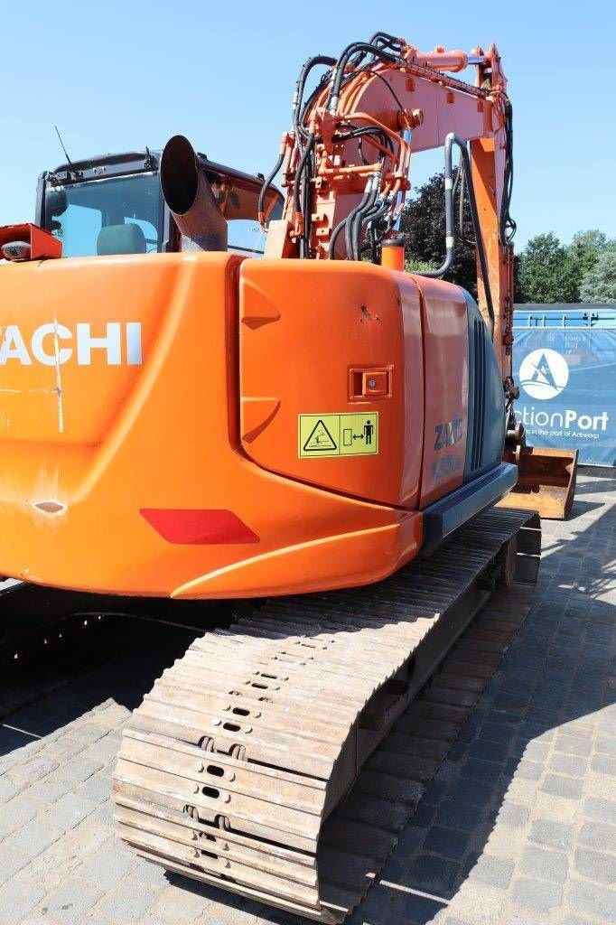 Kettenbagger del tipo Hitachi ZX135US-5B, Gebrauchtmaschine en Antwerpen (Imagen 5)