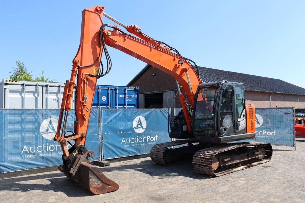 Kettenbagger del tipo Hitachi ZX135US-5B, Gebrauchtmaschine en Antwerpen (Imagen 9)